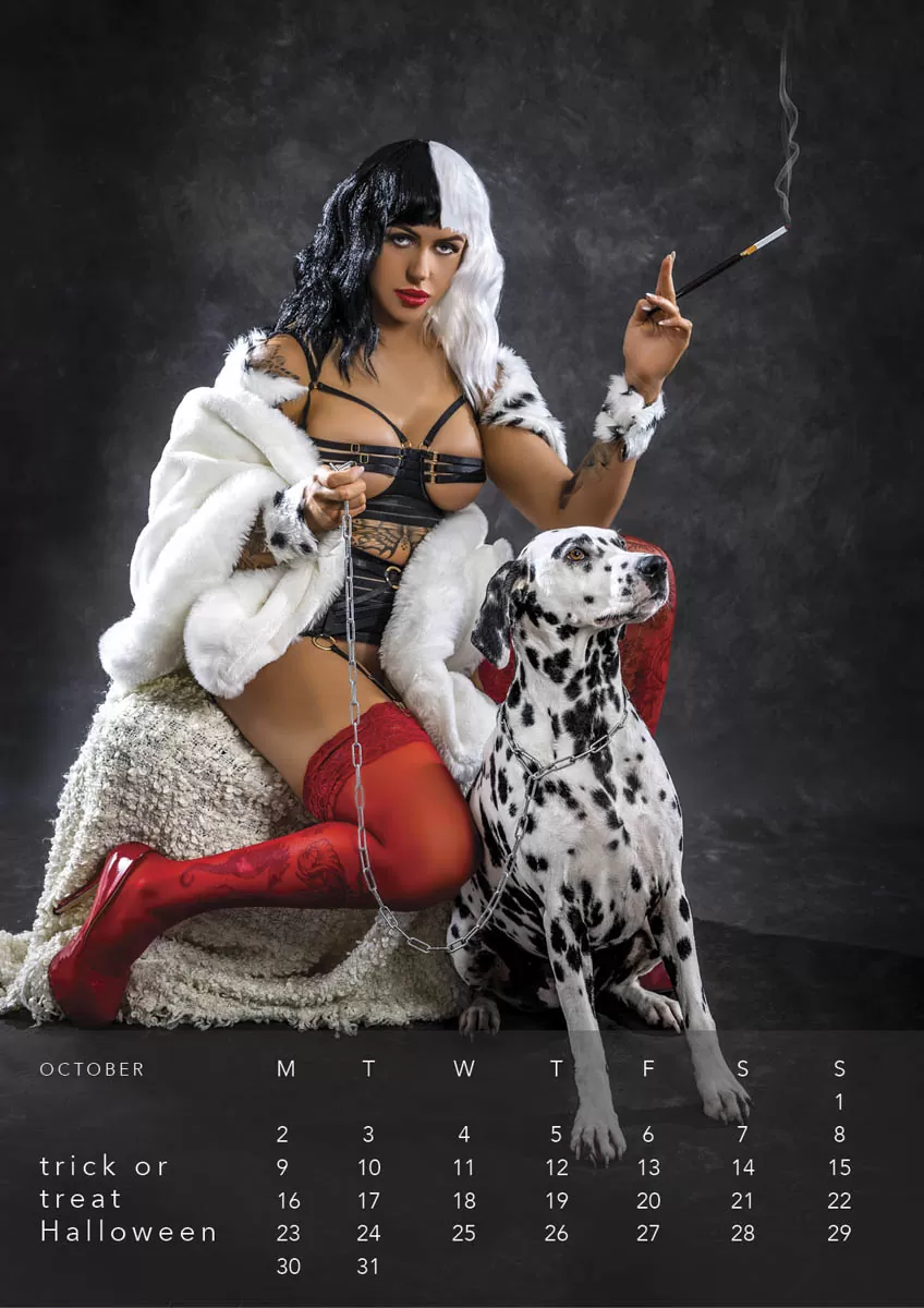 boudoir calendar halloween